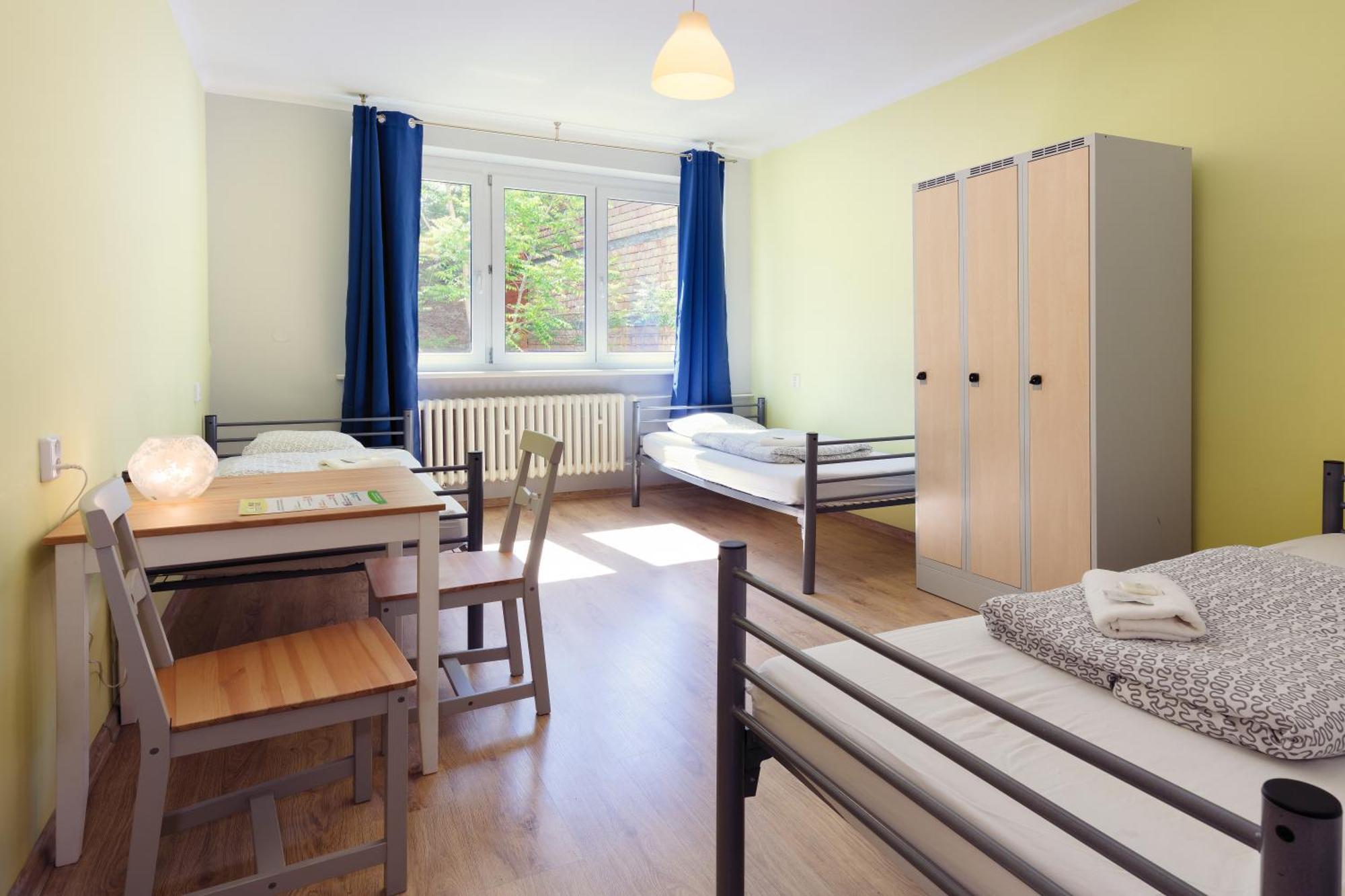 Patio Hostel Dorms Bratislava Exterior photo